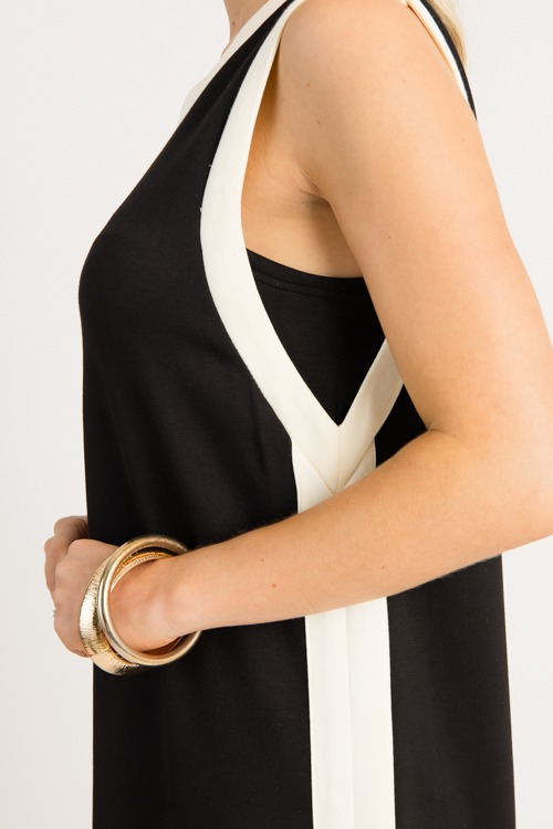 Sleek Stripe Knit Midi, Black - 4K7A3859-1 (7).jpg